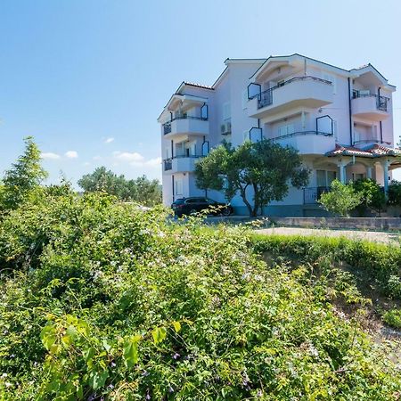 Apartments Feel Good Sukošan Zewnętrze zdjęcie